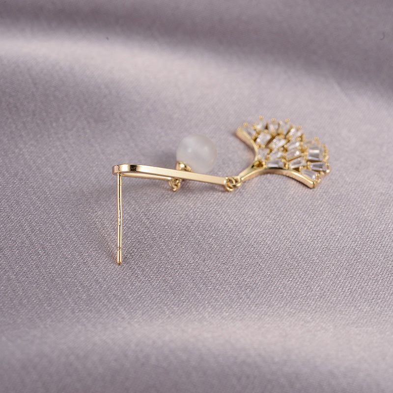 Ginkgo Crystal Drop Earrings, product image 4