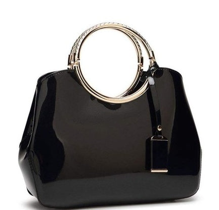 The Céleste Circle-Handle Bag, product image 7