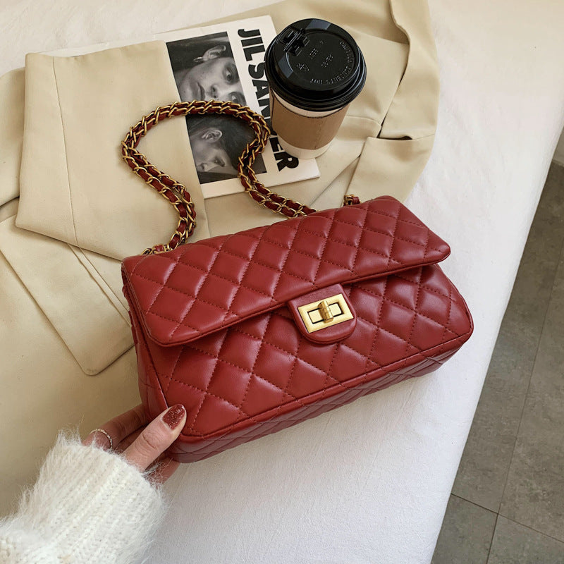 Diamond Quilted Chain Shoulder Bag, product image 7