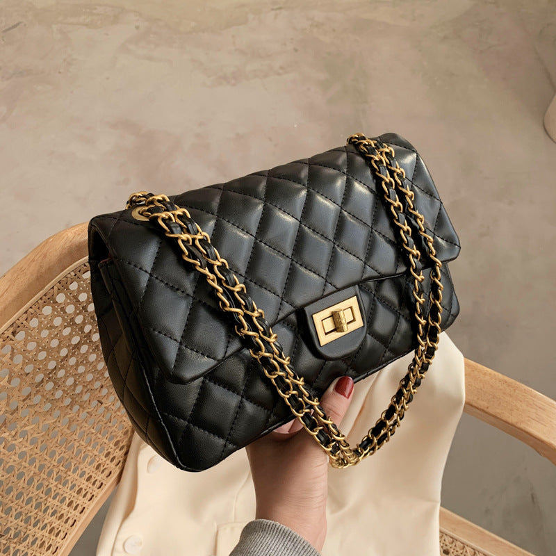 Diamond Quilted Chain Shoulder Bag, product image 3