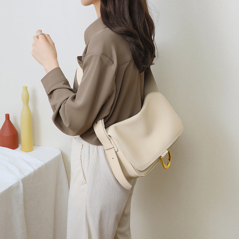Minimalist Leather Shoulder Bag, product image 3