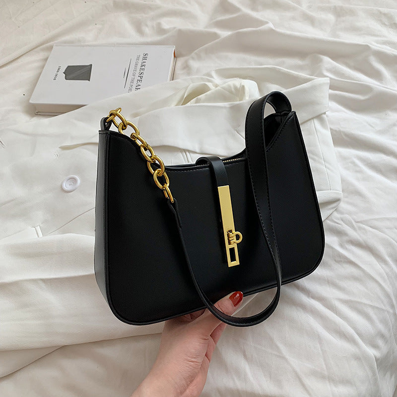 Crescent Chain Shoulder Bag, product image 3