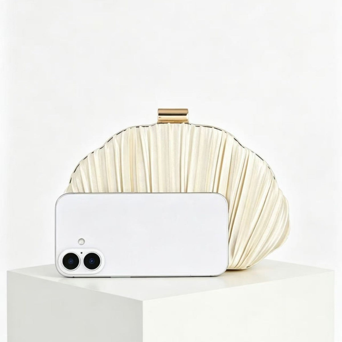 Pleated Shell Crossbody Clutch, product image 4